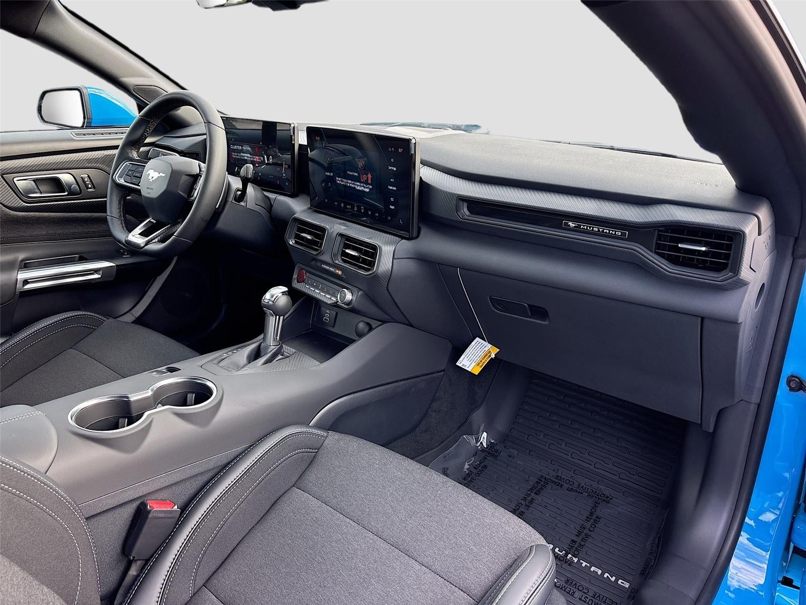 2026 Ford MUSTANG Base