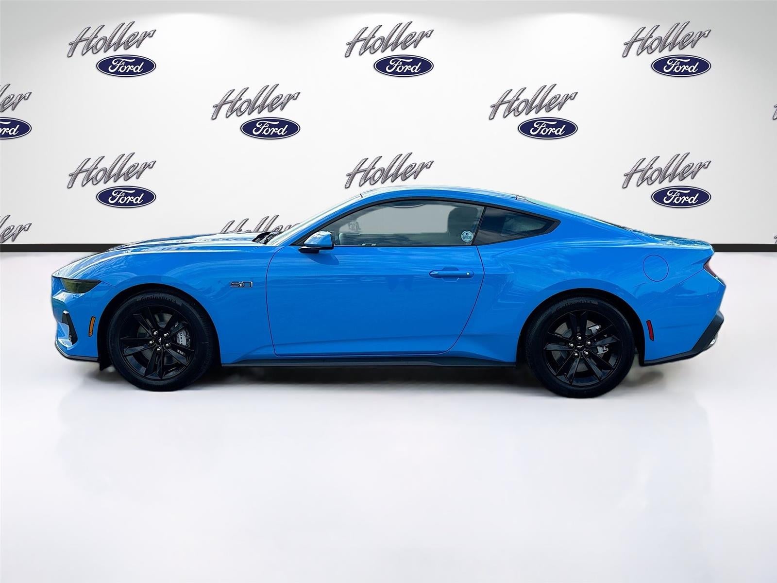 2026 Ford MUSTANG Base