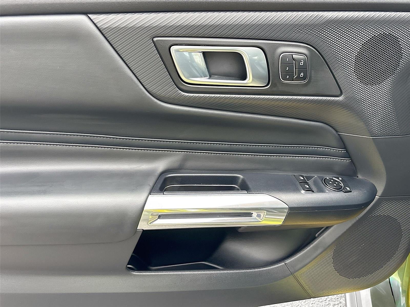 2025 Ford Mustang GT Premium RTR Spec 3