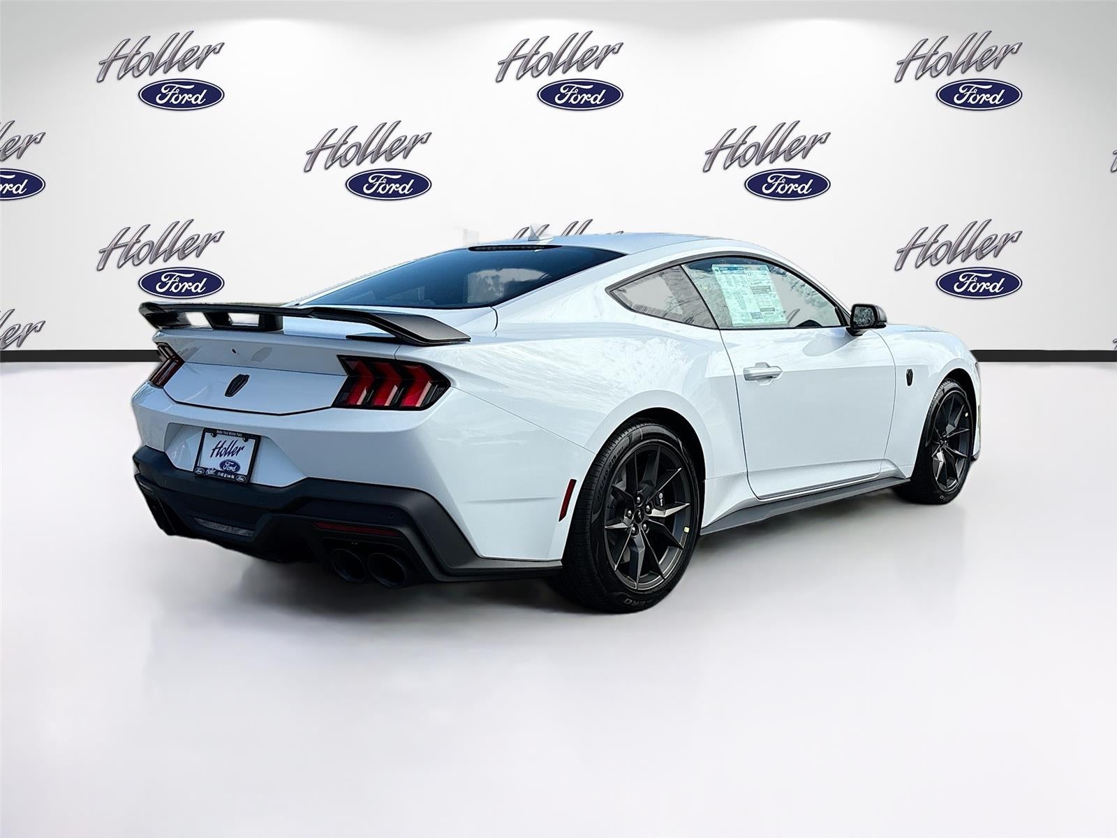 2026 Ford Mustang Dark Horse