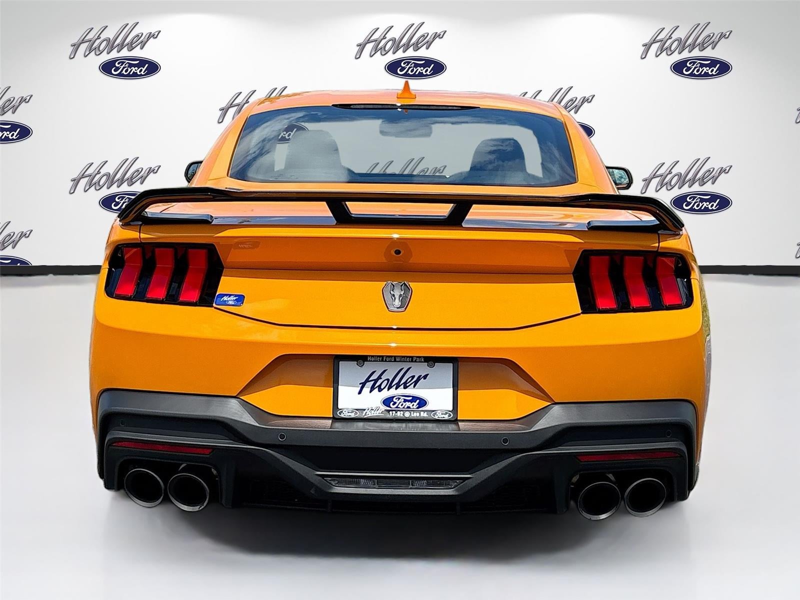 2026 Ford Mustang Dark Horse