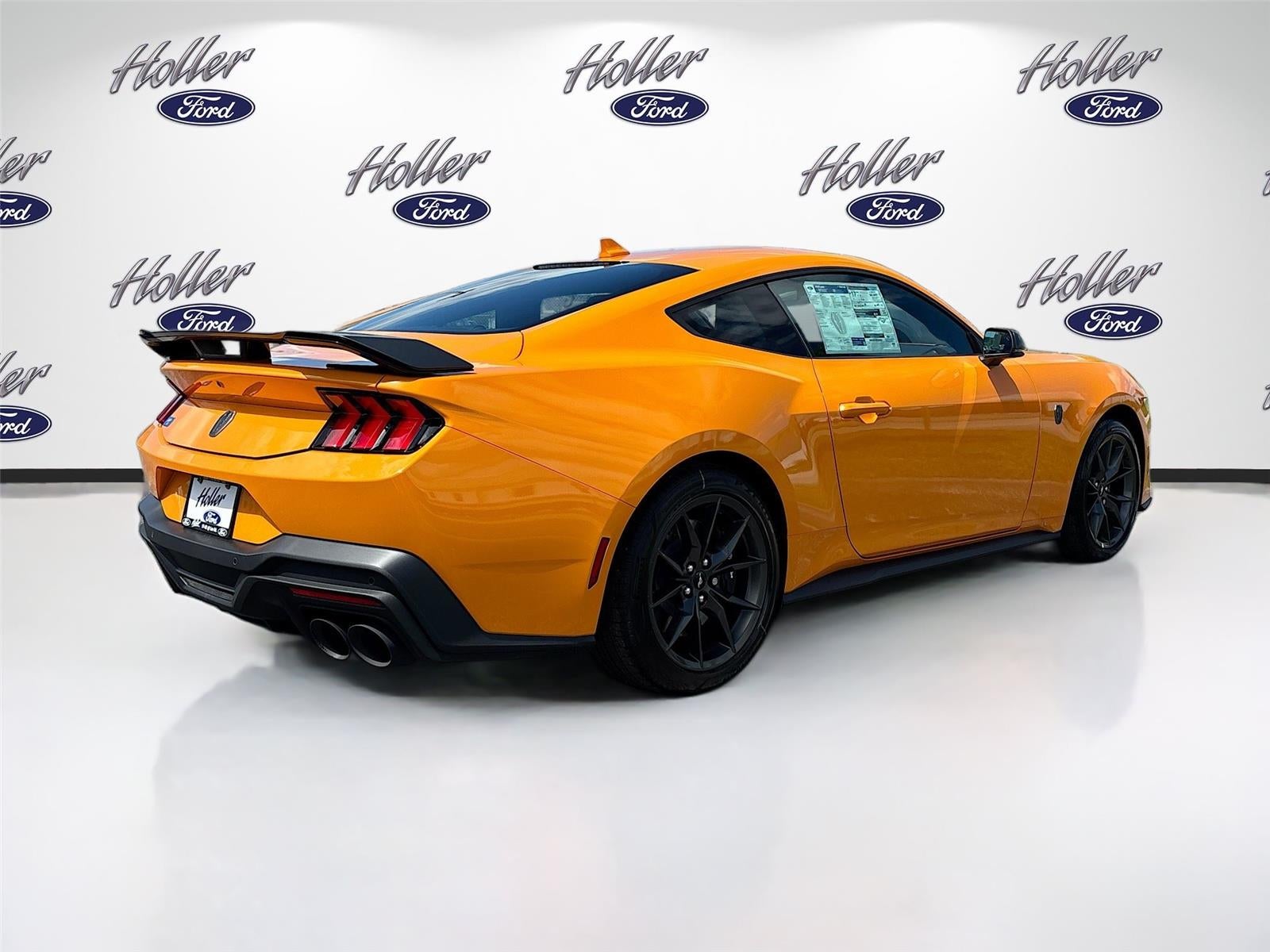 2026 Ford Mustang Dark Horse