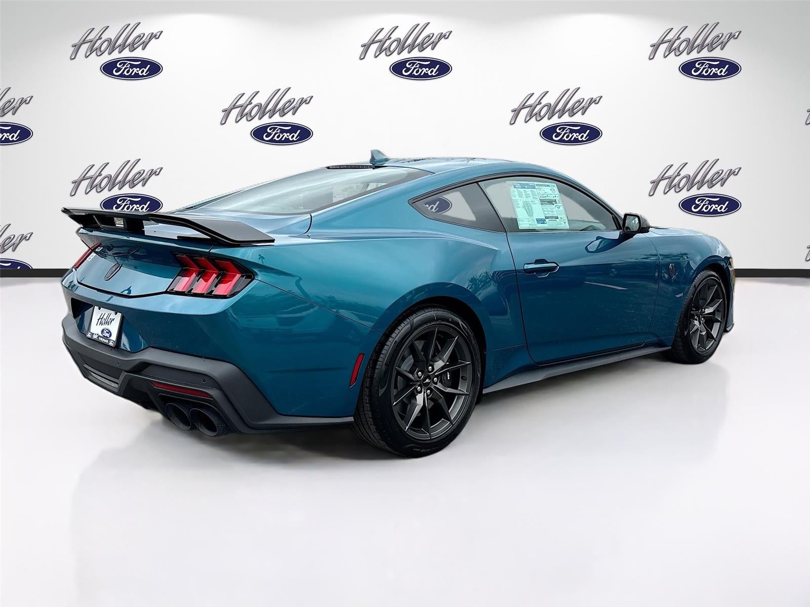 2026 Ford Mustang Dark Horse