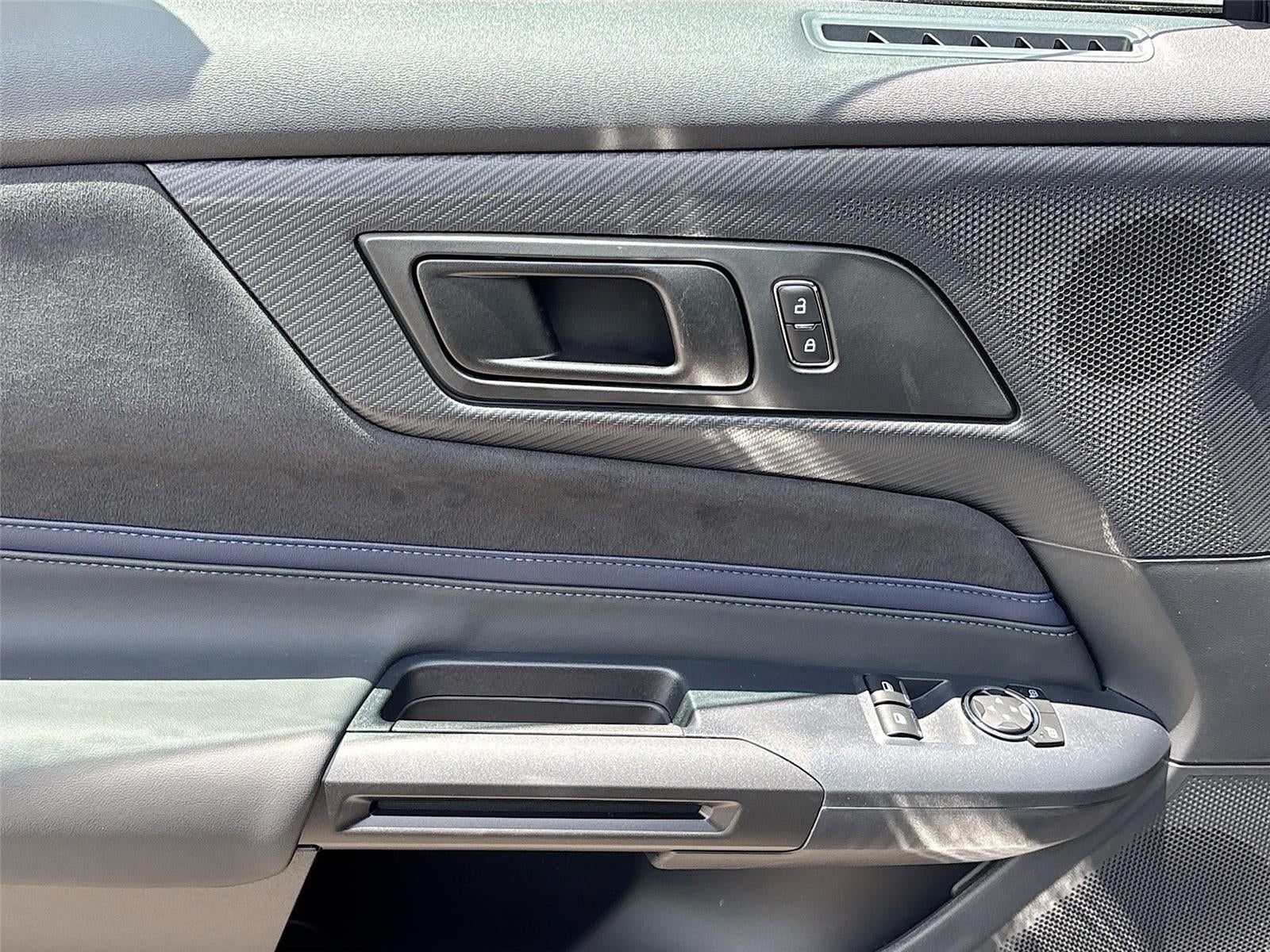 2025 Ford Mustang Dark Horse