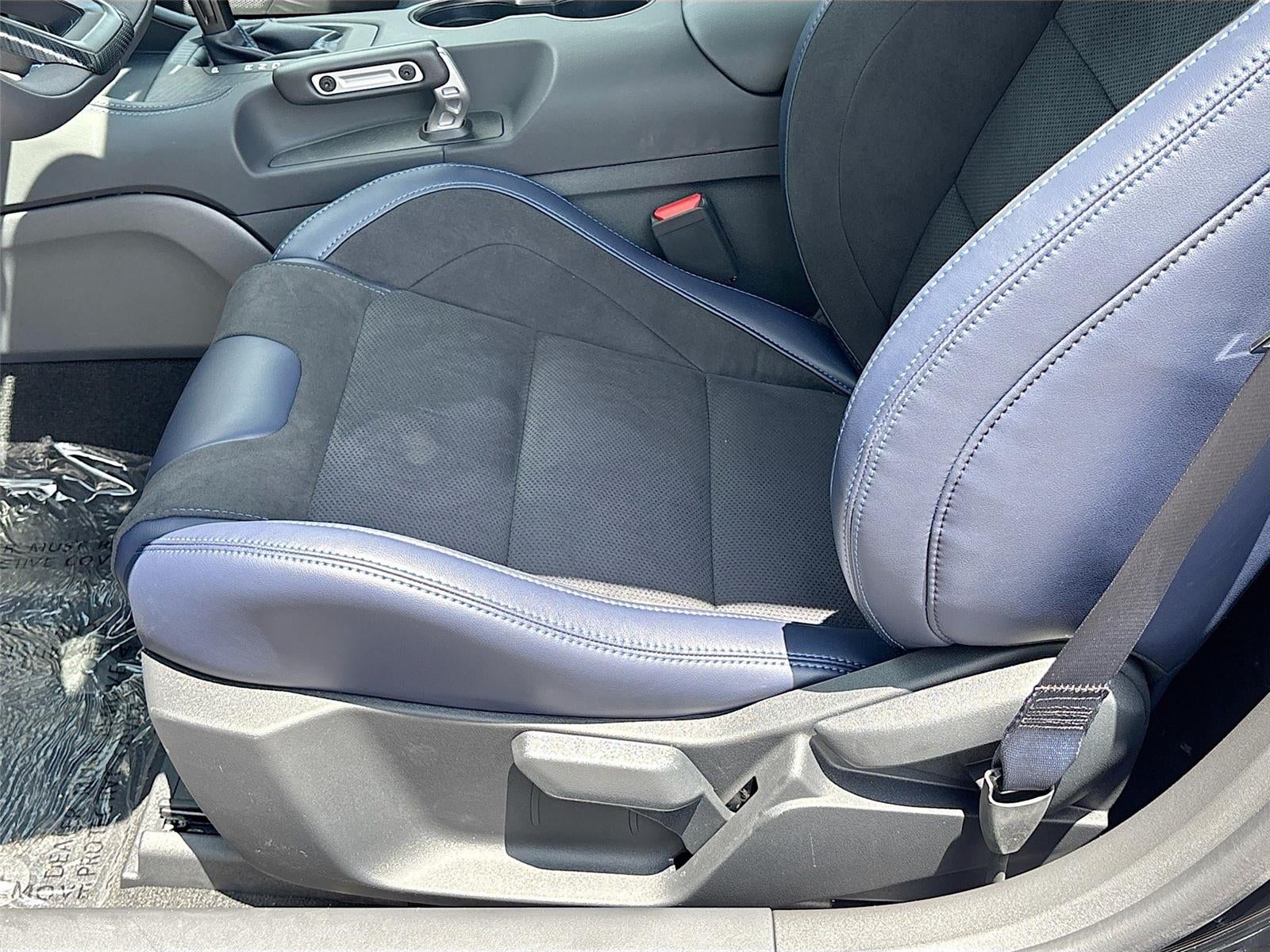 2025 Ford Mustang Dark Horse