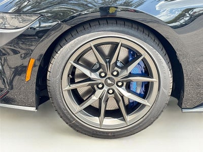 2025 Ford Mustang Dark Horse