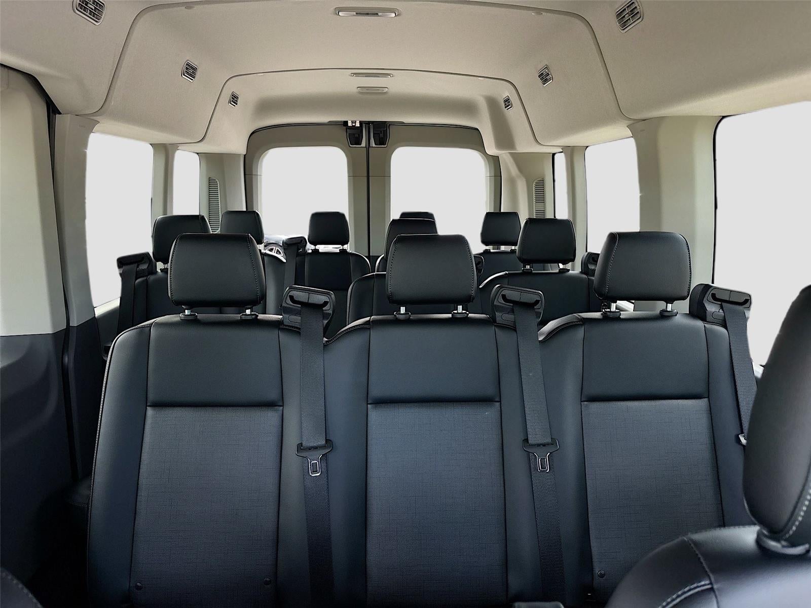 2026 Ford Transit Passenger Wagon XL