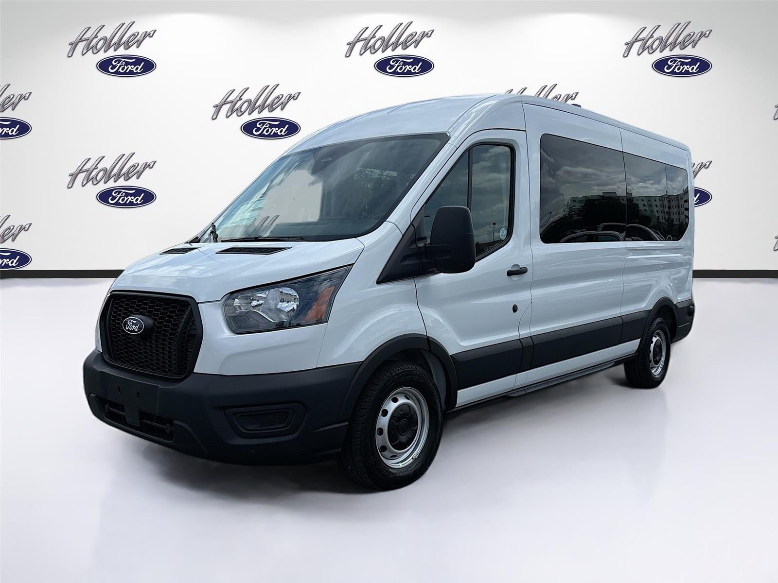2026 Ford Transit Passenger Wagon XL