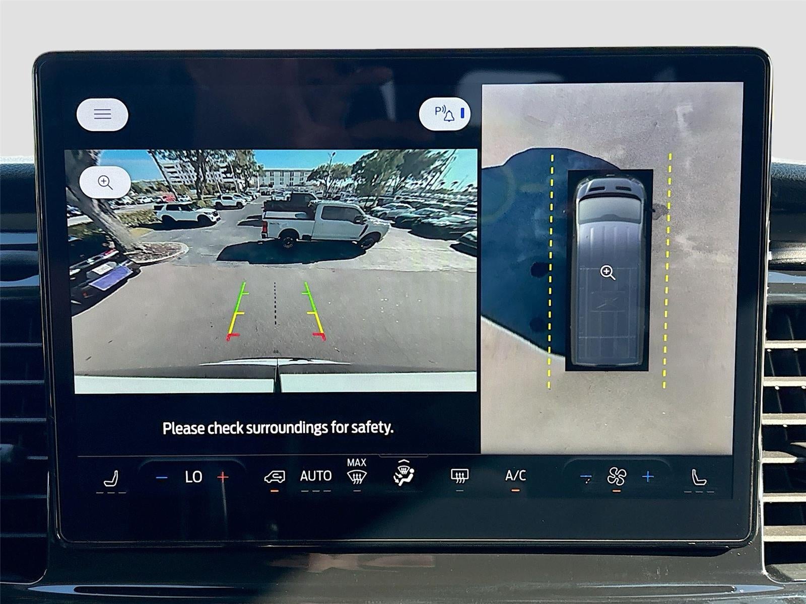 2026 Ford Transit Passenger Wagon XLT
