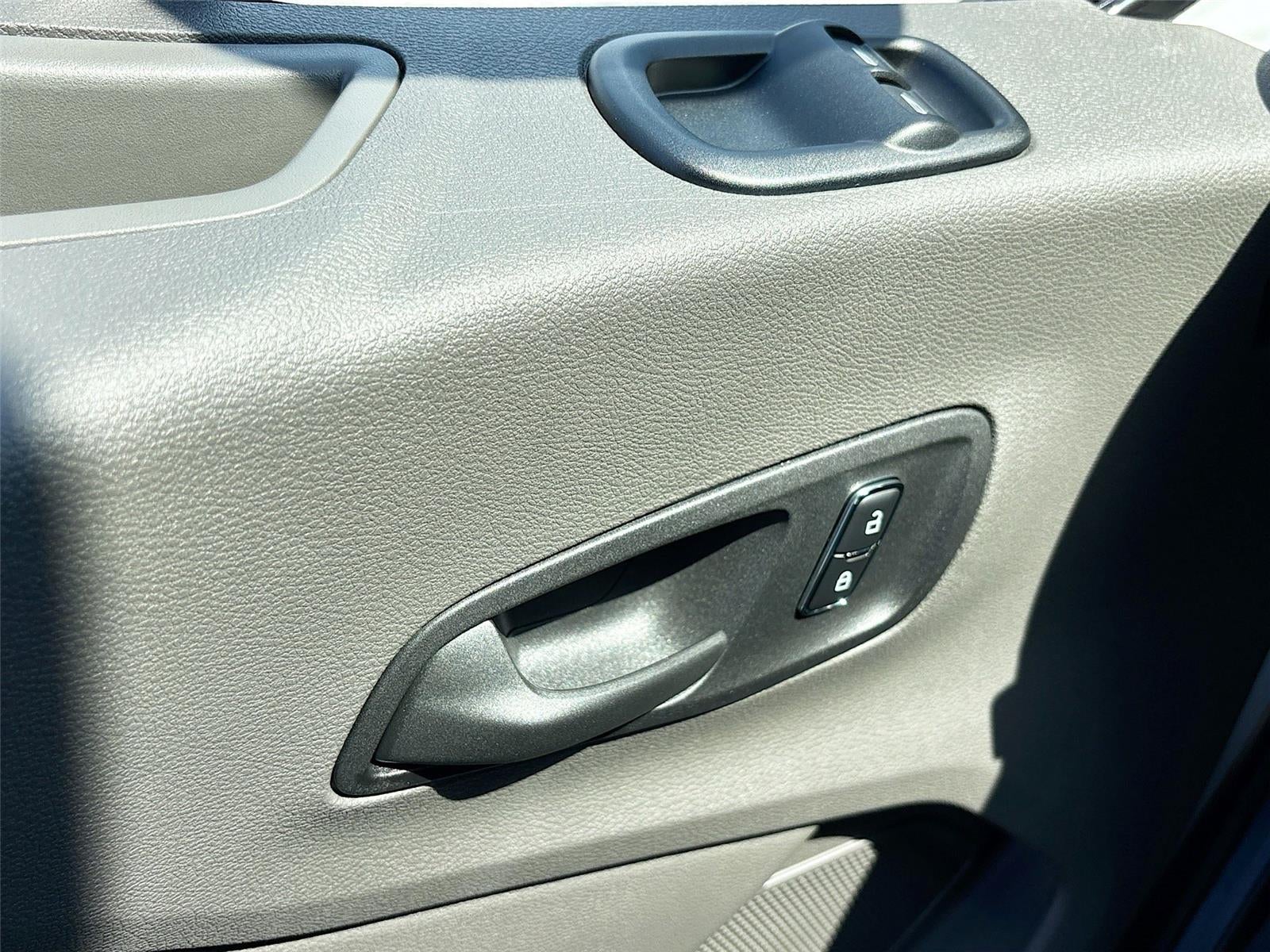 2026 Ford Transit Passenger Wagon XL