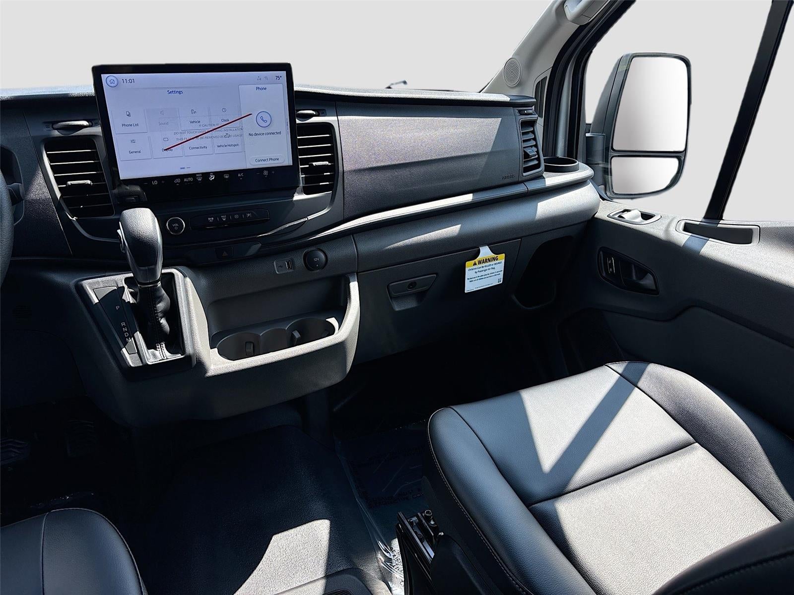 2026 Ford Transit Passenger Wagon XL
