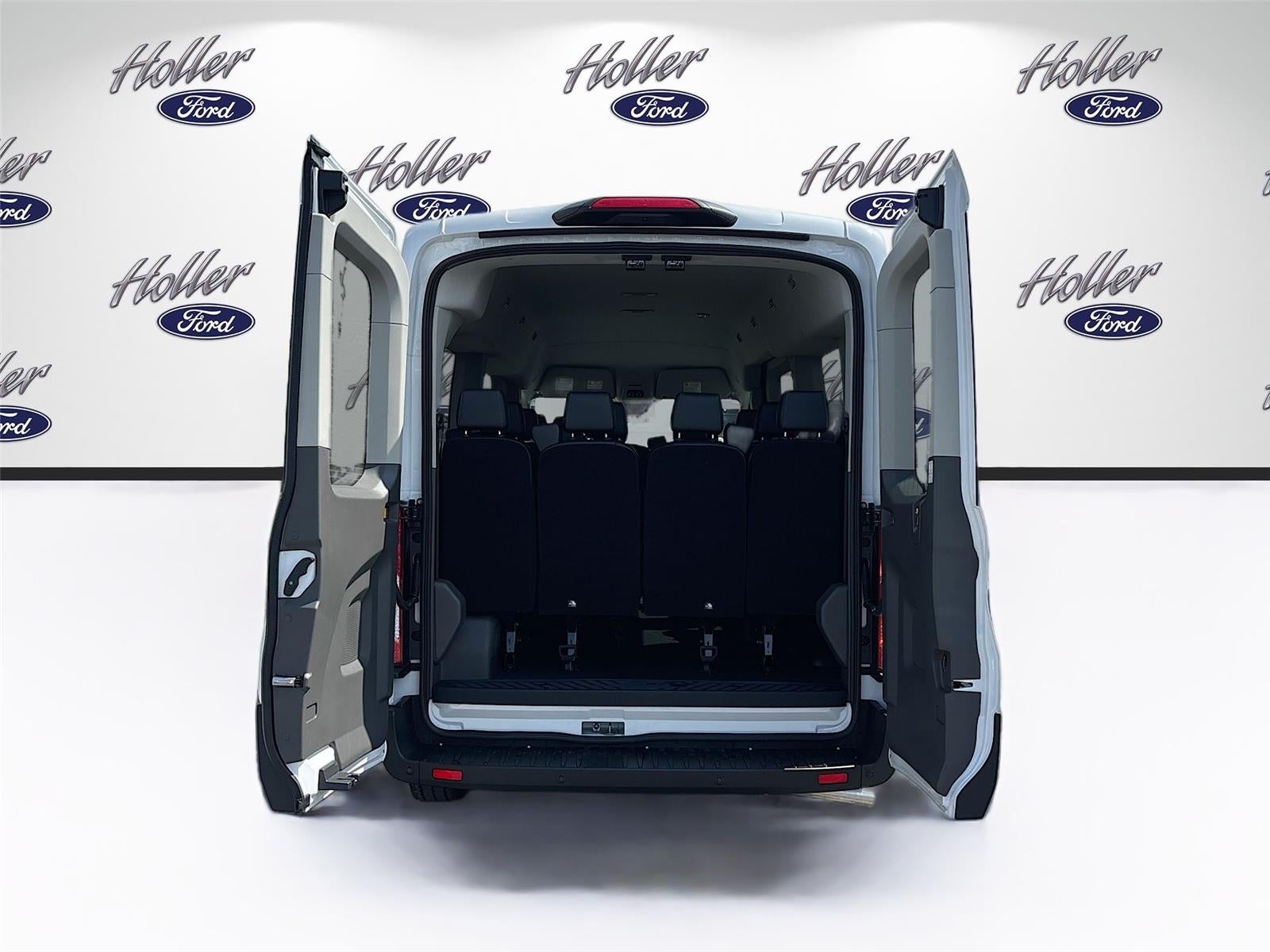 2026 Ford Transit Passenger Wagon XL