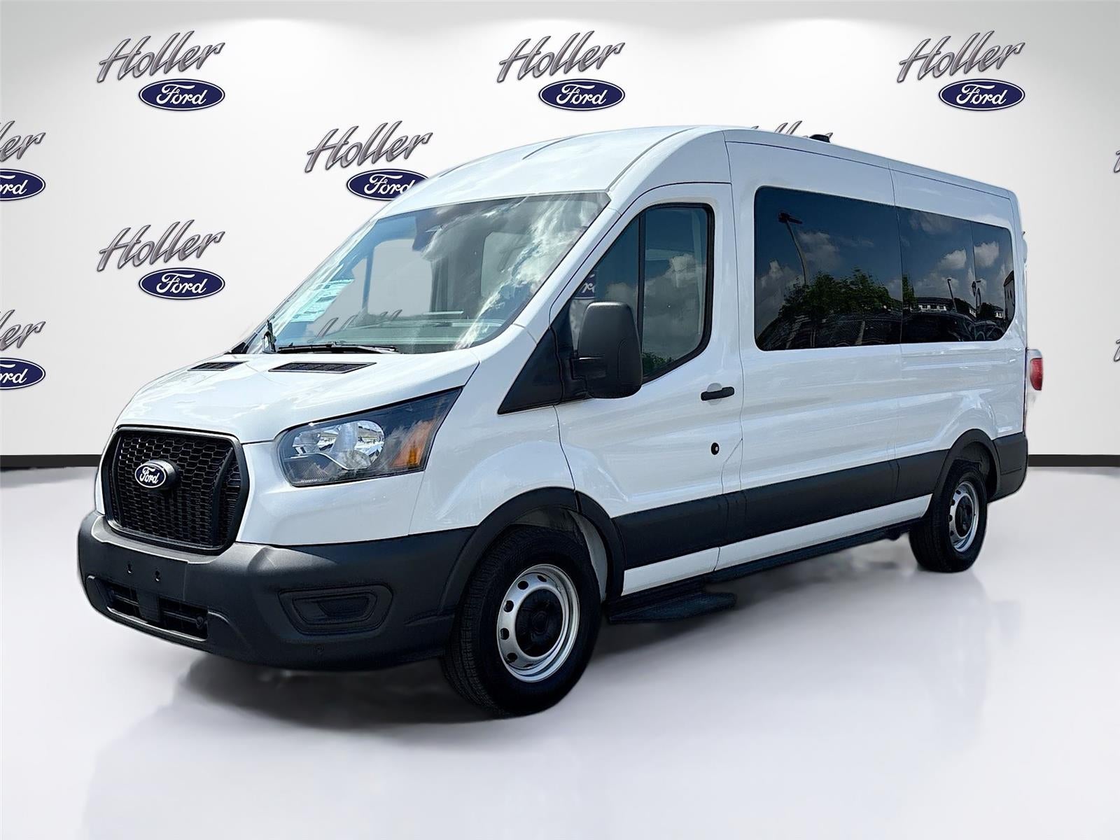 2026 Ford Transit Passenger Wagon XL