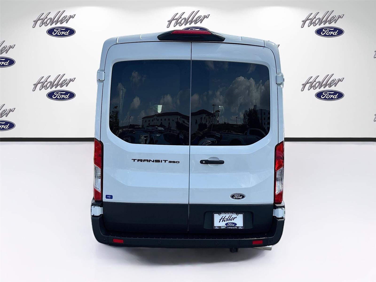 2026 Ford Transit Passenger Wagon XL