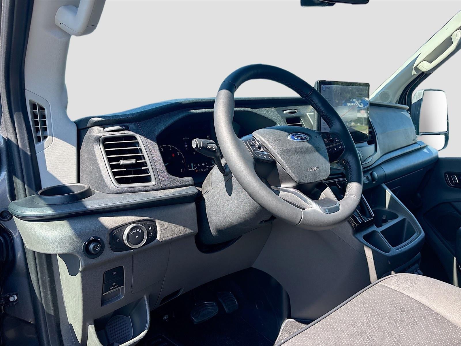 2025 Ford Transit 9 Passenger Waldoch Landmark XL Waldoch Landmark