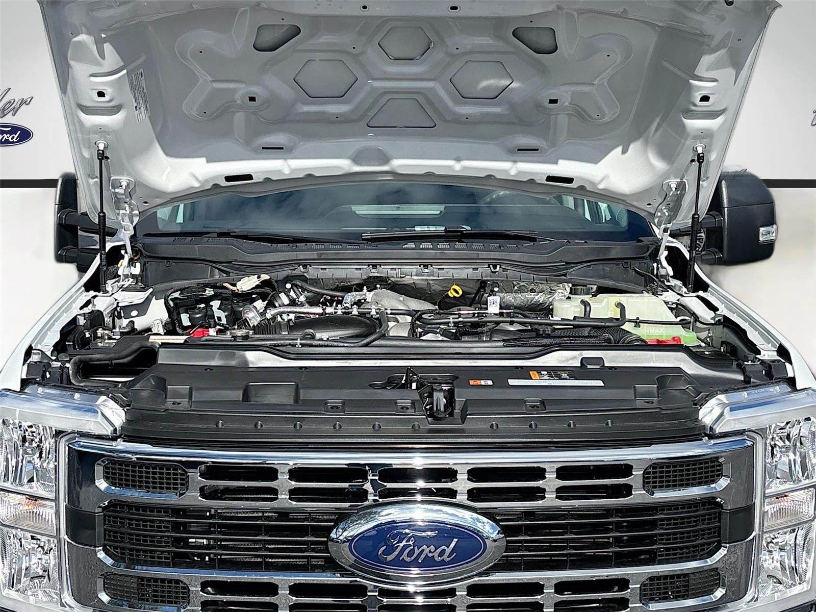 2026 Ford Super Duty F-450 DRW XL