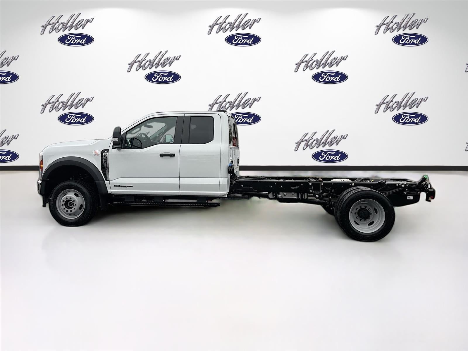 2026 Ford Super Duty F-550 DRW XL