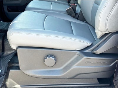 2026 Ford Super Duty F-550 DRW XL