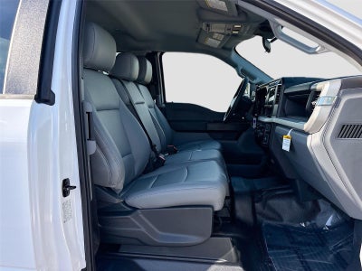 2026 Ford Super Duty F-550 DRW XL