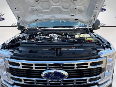 2026 Ford Super Duty F-550 DRW XL
