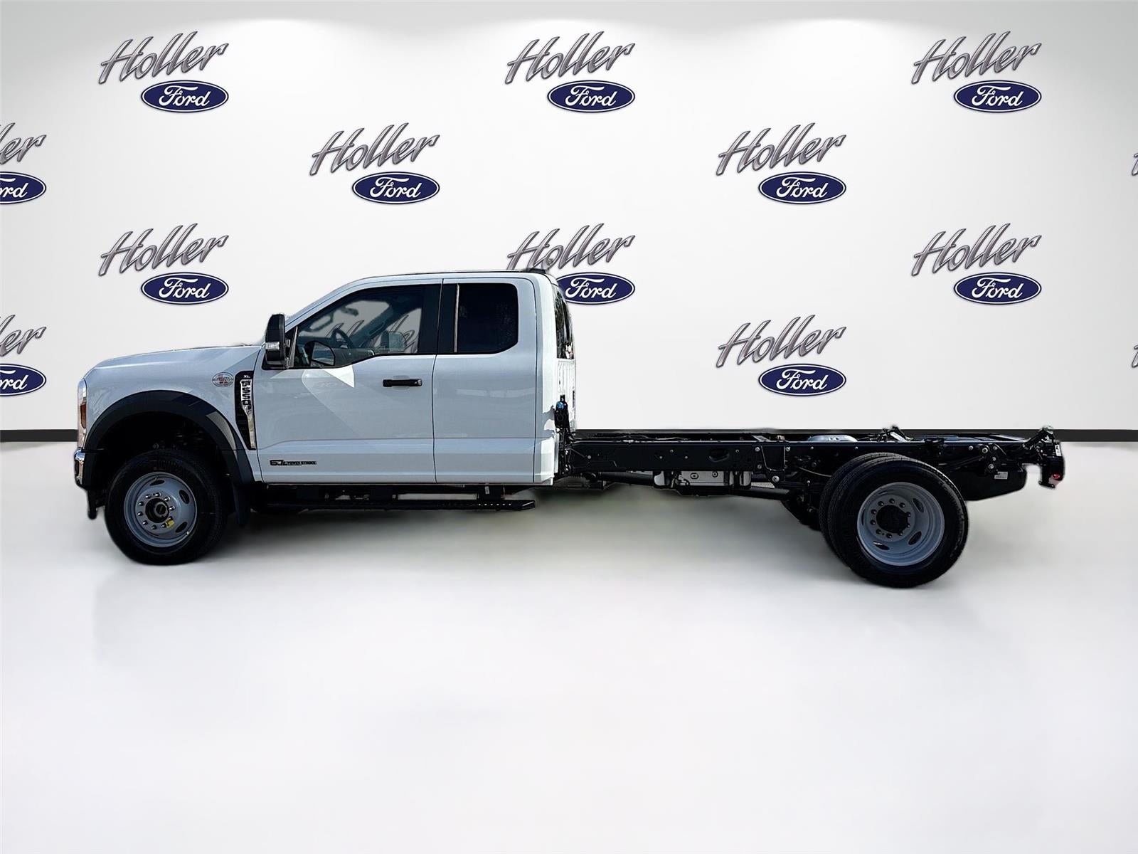 2026 Ford Super Duty F-550 DRW XL