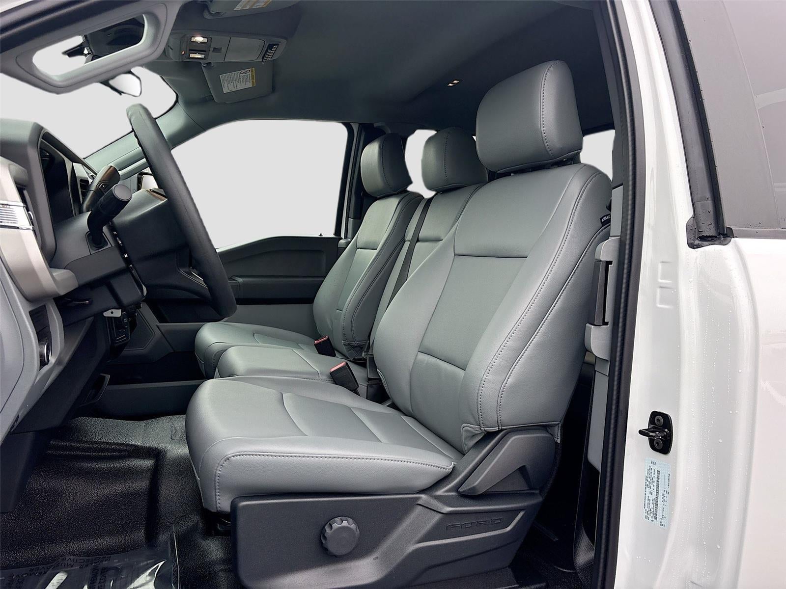 2026 Ford Super Duty F-550 DRW XL