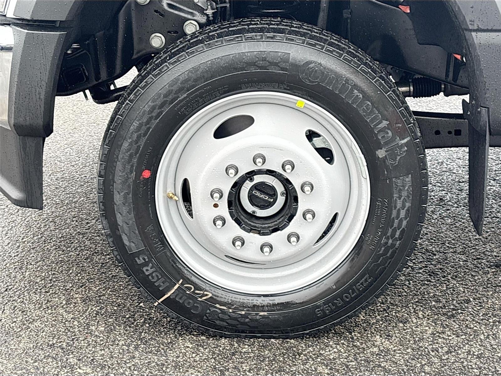 2026 Ford Super Duty F-550 DRW XL