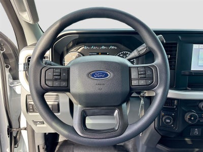 2026 Ford Super Duty F-550 DRW XL