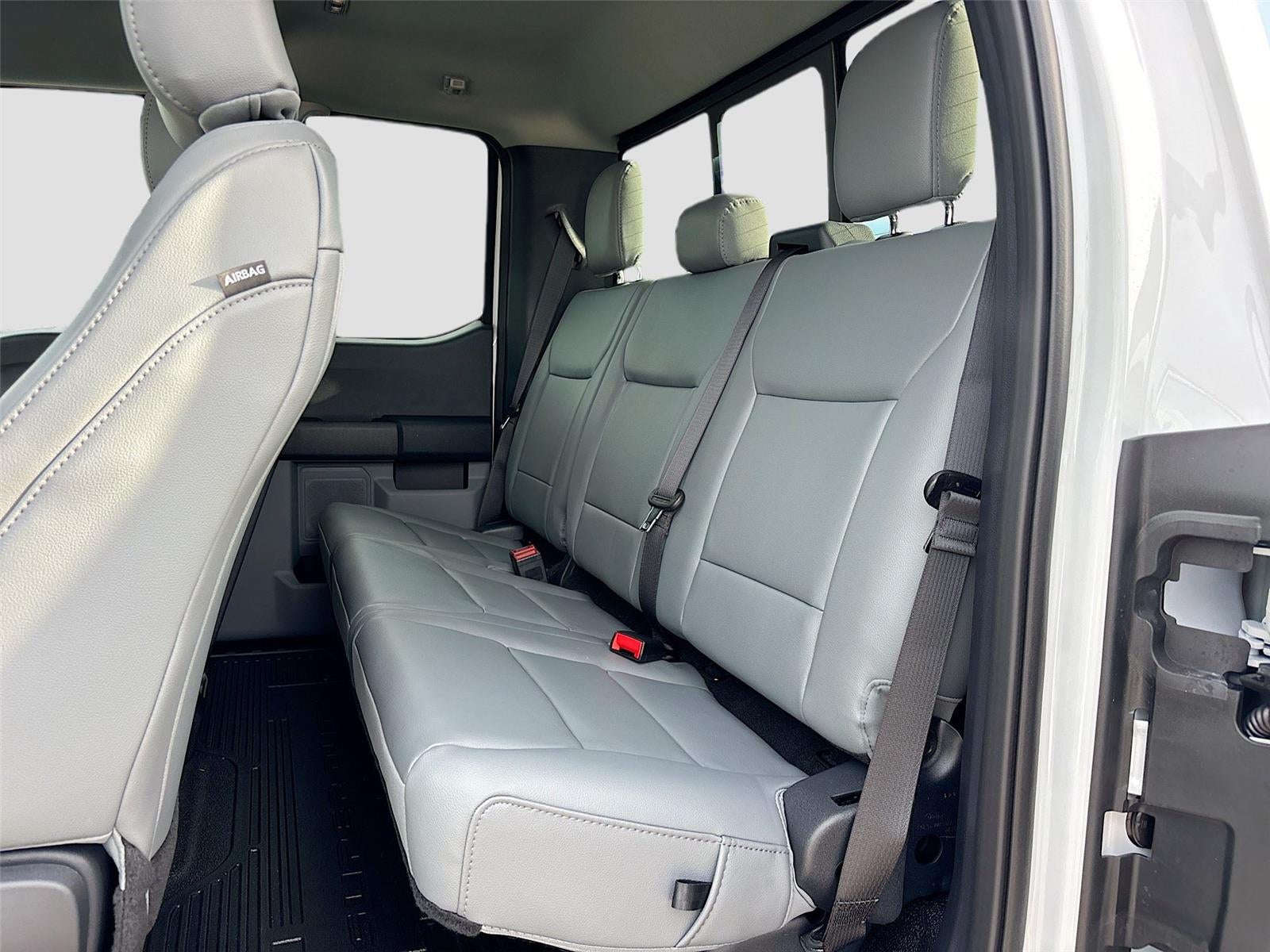 2026 Ford Super Duty F-550 DRW XL