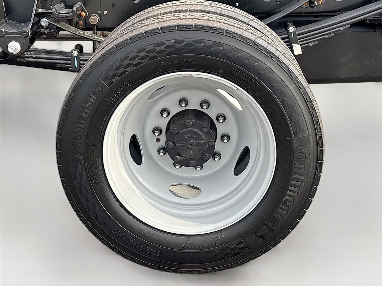 2026 Ford Super Duty F-550 DRW XL