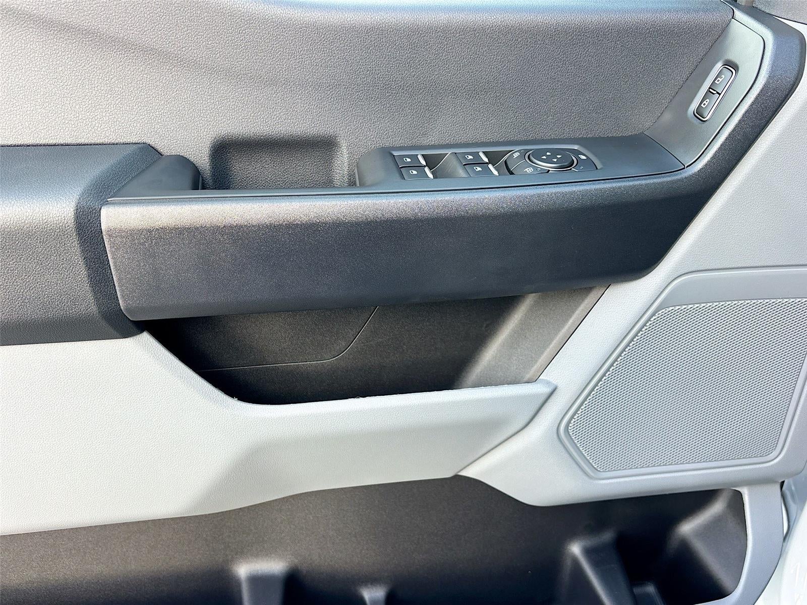 2026 Ford Super Duty F-550 DRW XL