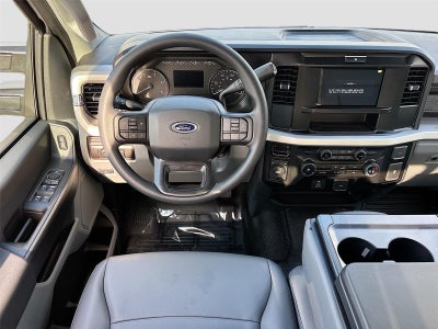 2026 Ford Super Duty F-550 DRW XL