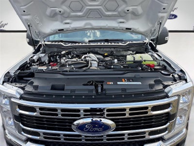 2026 Ford Super Duty F-550 DRW XL