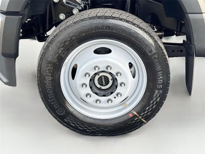2026 Ford Super Duty F-550 DRW XL