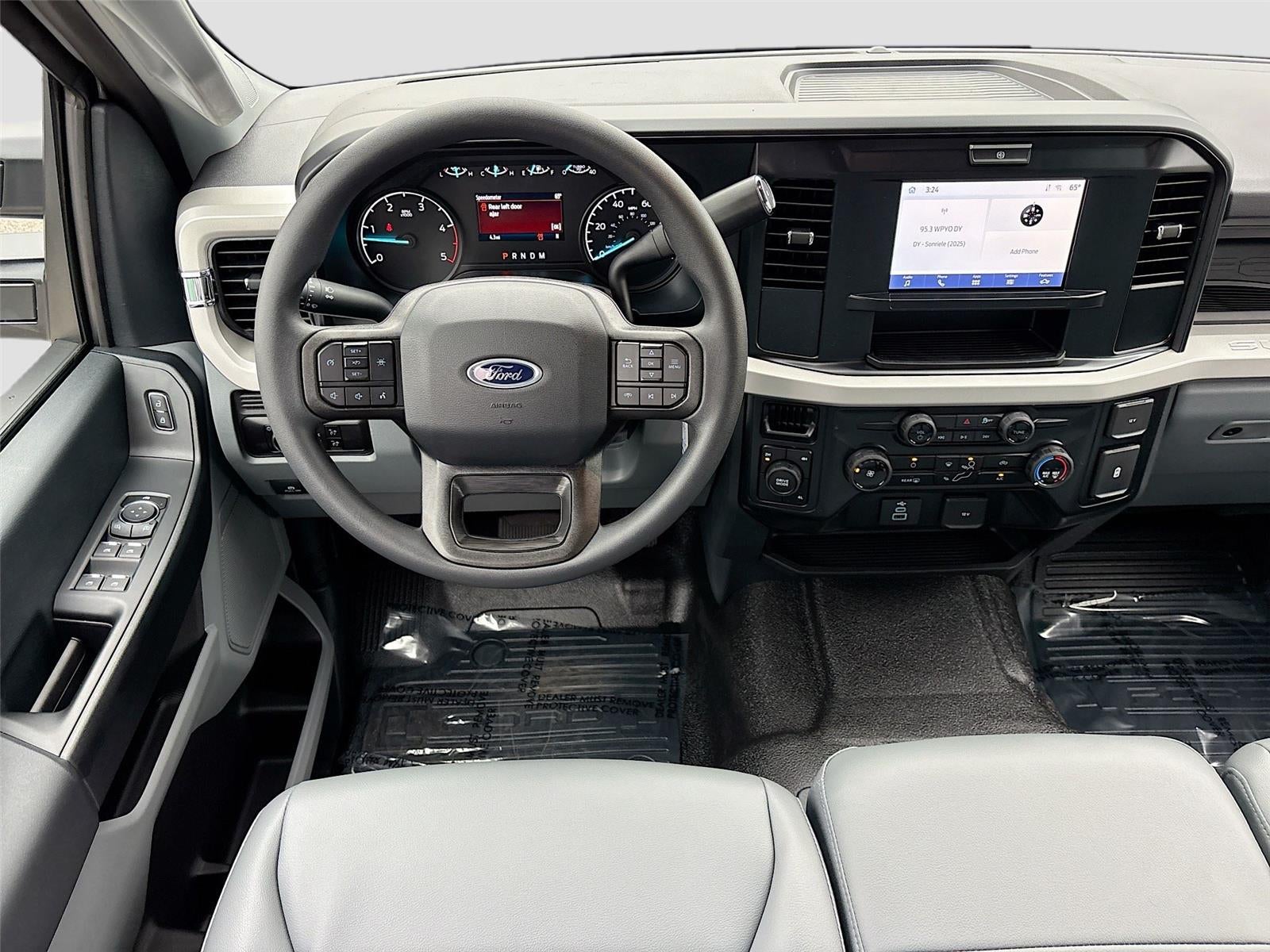 2026 Ford Super Duty F-550 DRW XL