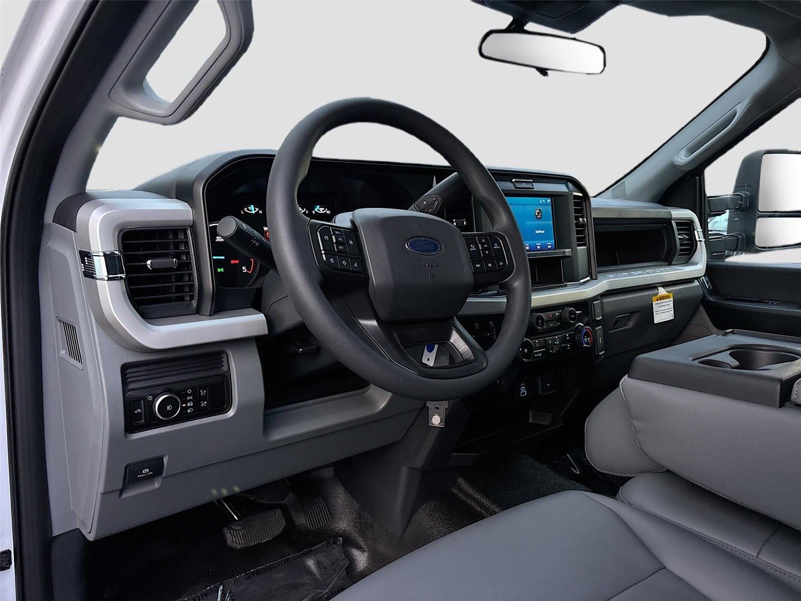 2026 Ford Super Duty F-350 DRW XL