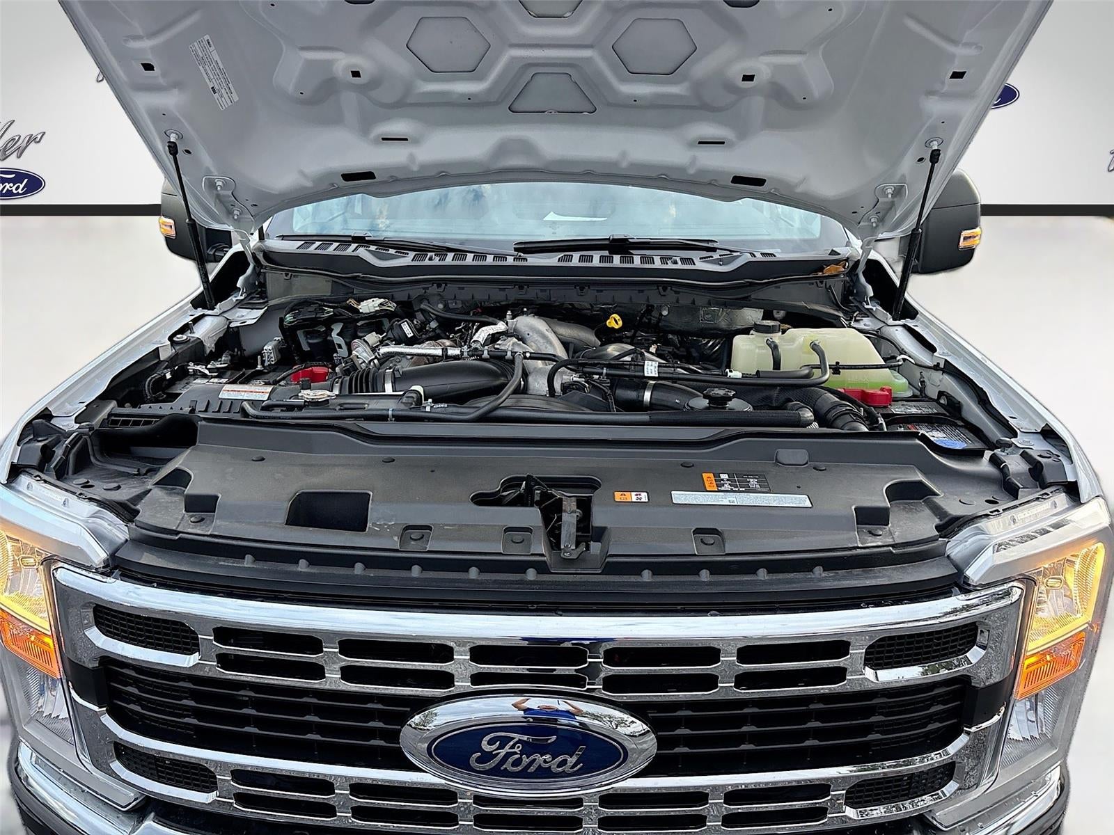 2026 Ford Super Duty F-350 DRW XL