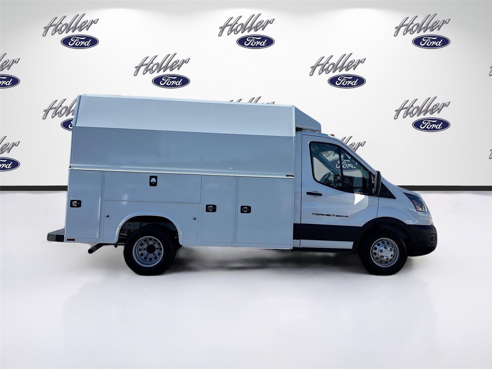 2026 Ford Transit Cutaway LR CUTAWAY RWD