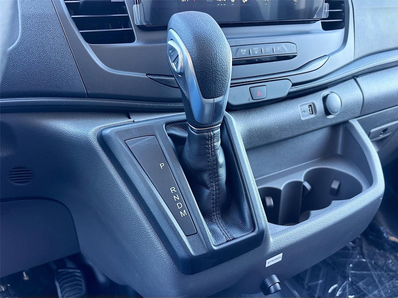 2026 Ford Transit Cutaway LR CUTAWAY RWD