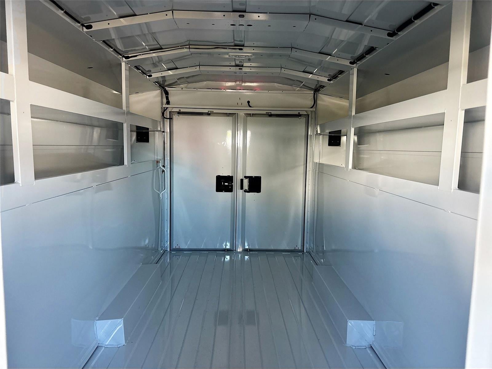 2026 Ford Transit Cutaway LR CUTAWAY RWD