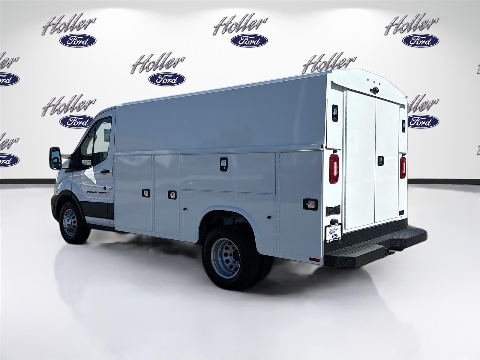 2026 Ford Transit Cutaway LR CUTAWAY RWD