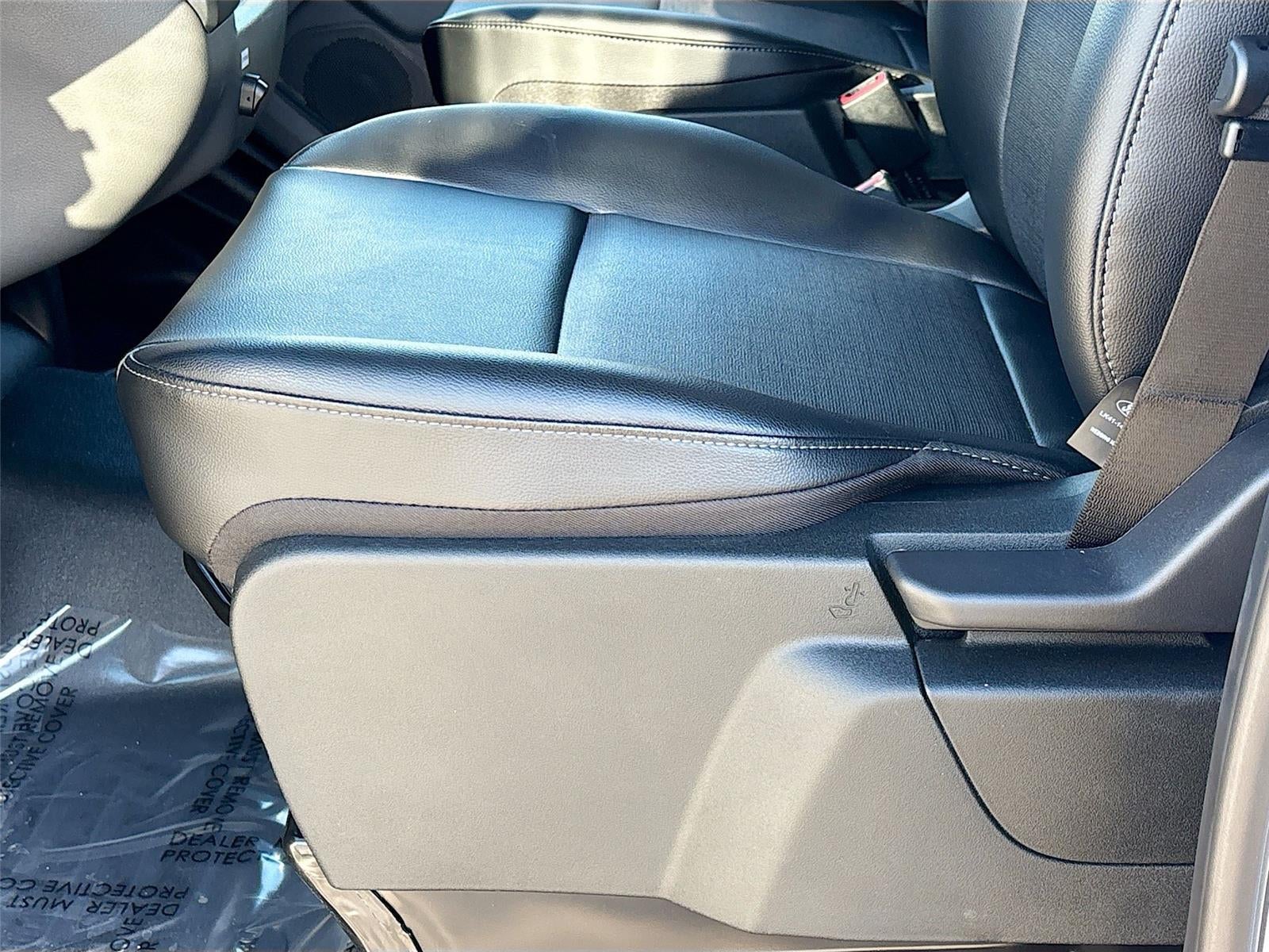 2026 Ford Transit Cutaway T-350 RWD DRW 138" WB 9950 GVWR