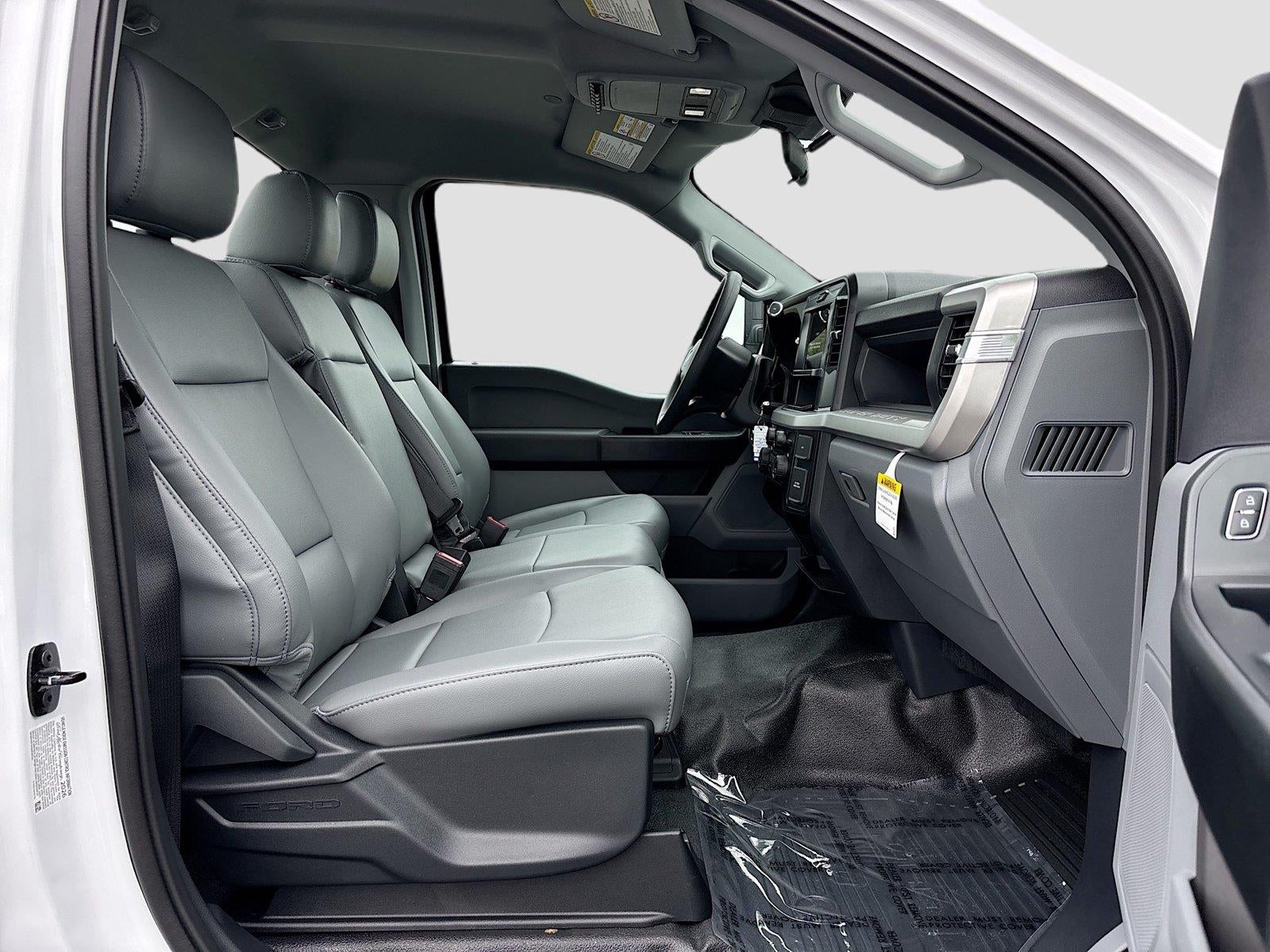 2026 FORD TRUCK S-Dty F-550 XL