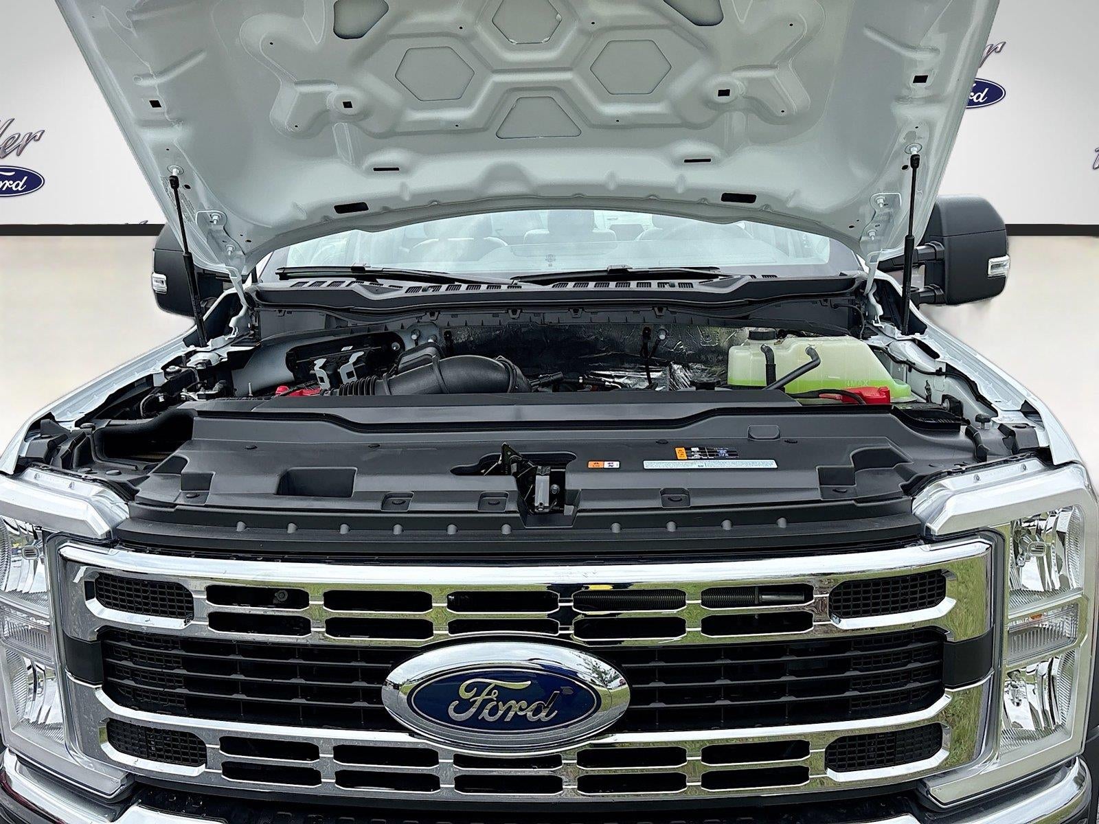 2026 FORD TRUCK S-Dty F-550 XL