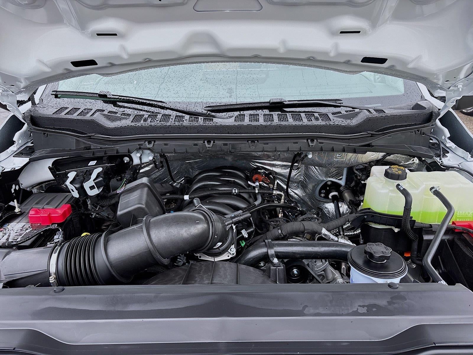 2026 Ford Super Duty F-550 Drw XL