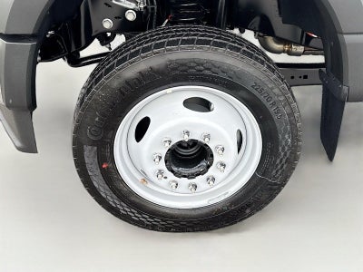 2026 Ford Super Duty F-550 Drw XL