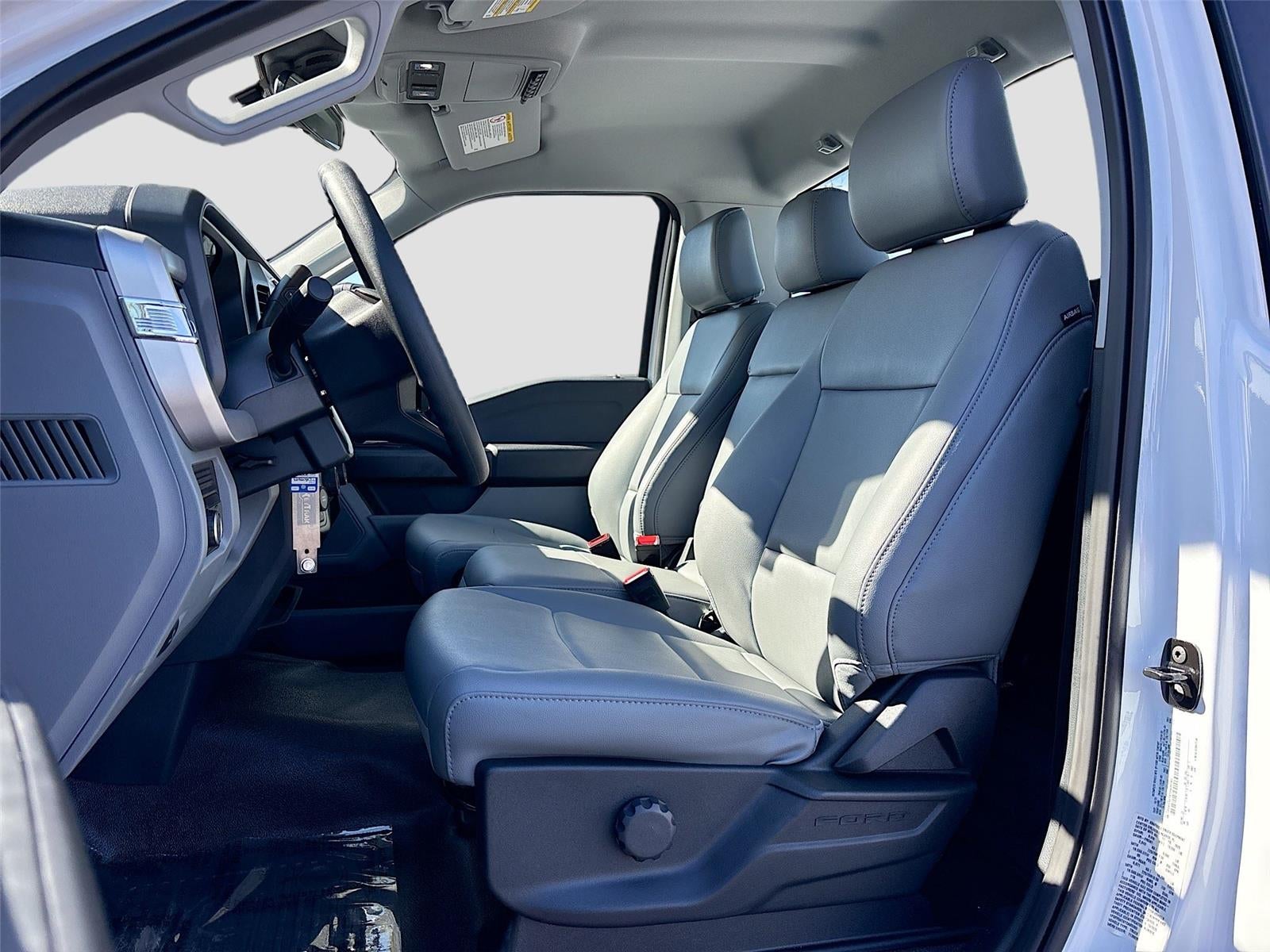 2026 Ford Super Duty F-550 DRW XL