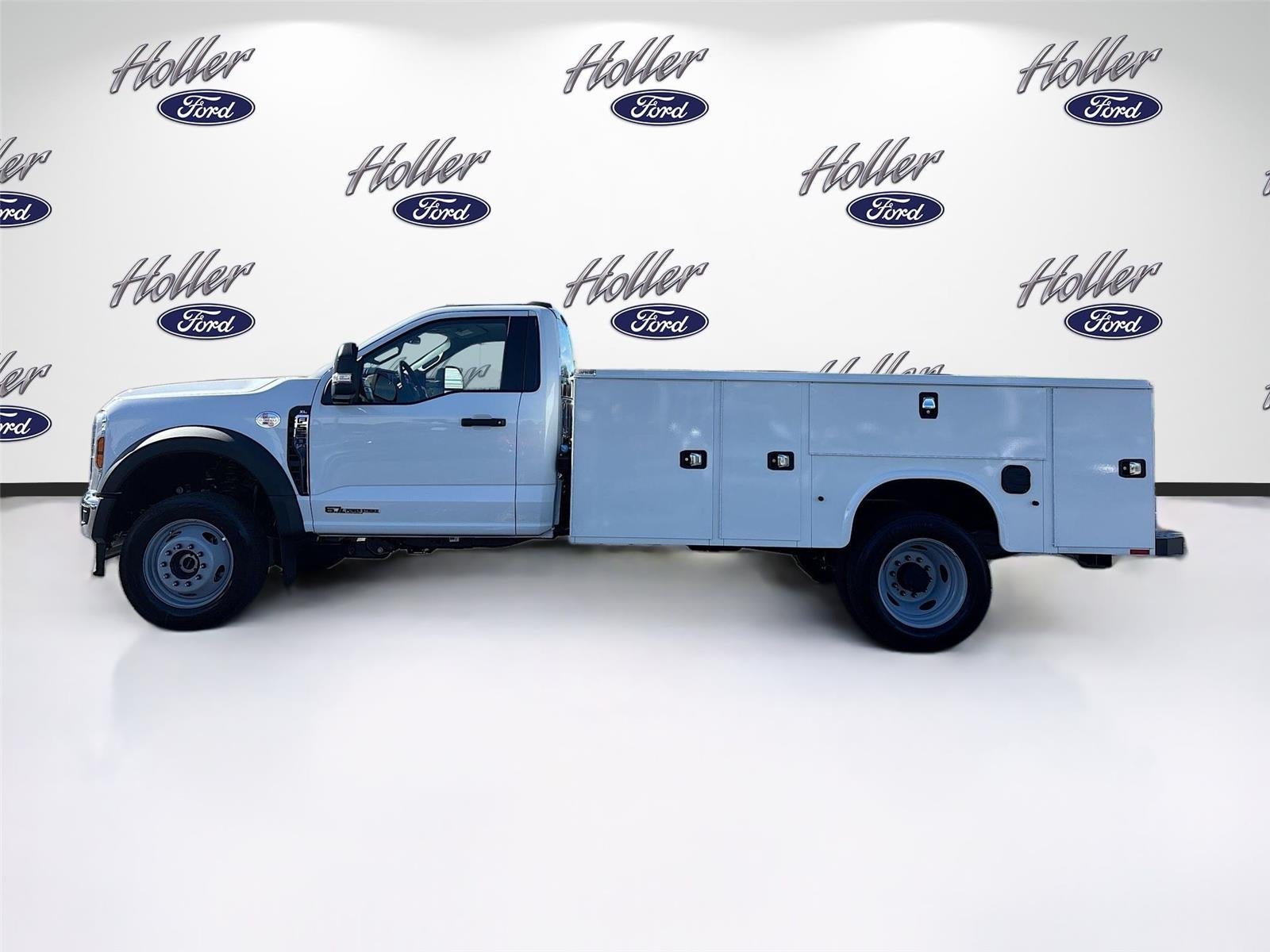 2026 Ford Super Duty F-550 DRW XL