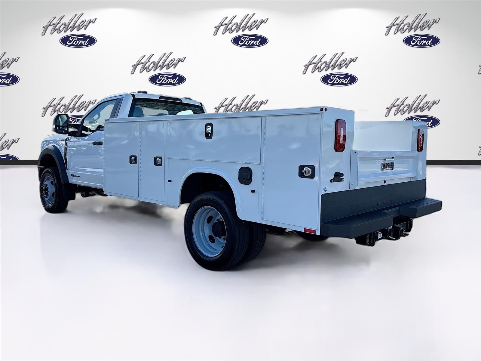 2026 Ford Super Duty F-550 DRW XL