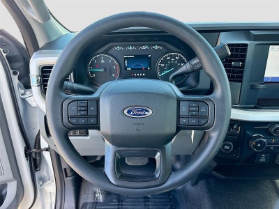 2026 Ford Super Duty F-350 DRW XL